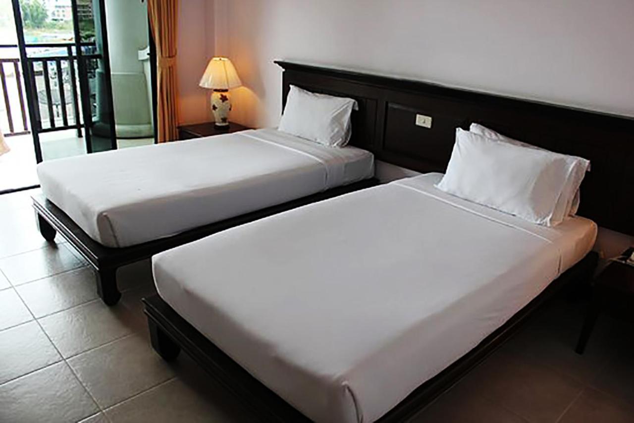 Bodega Phuket Patong (Adults Only) Hostel Luaran gambar